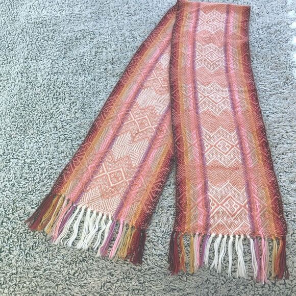 100% Alpaca Unisex Pink/Red Fringe Striped Scarf 8.5 x 66 - Picture 1 of 8